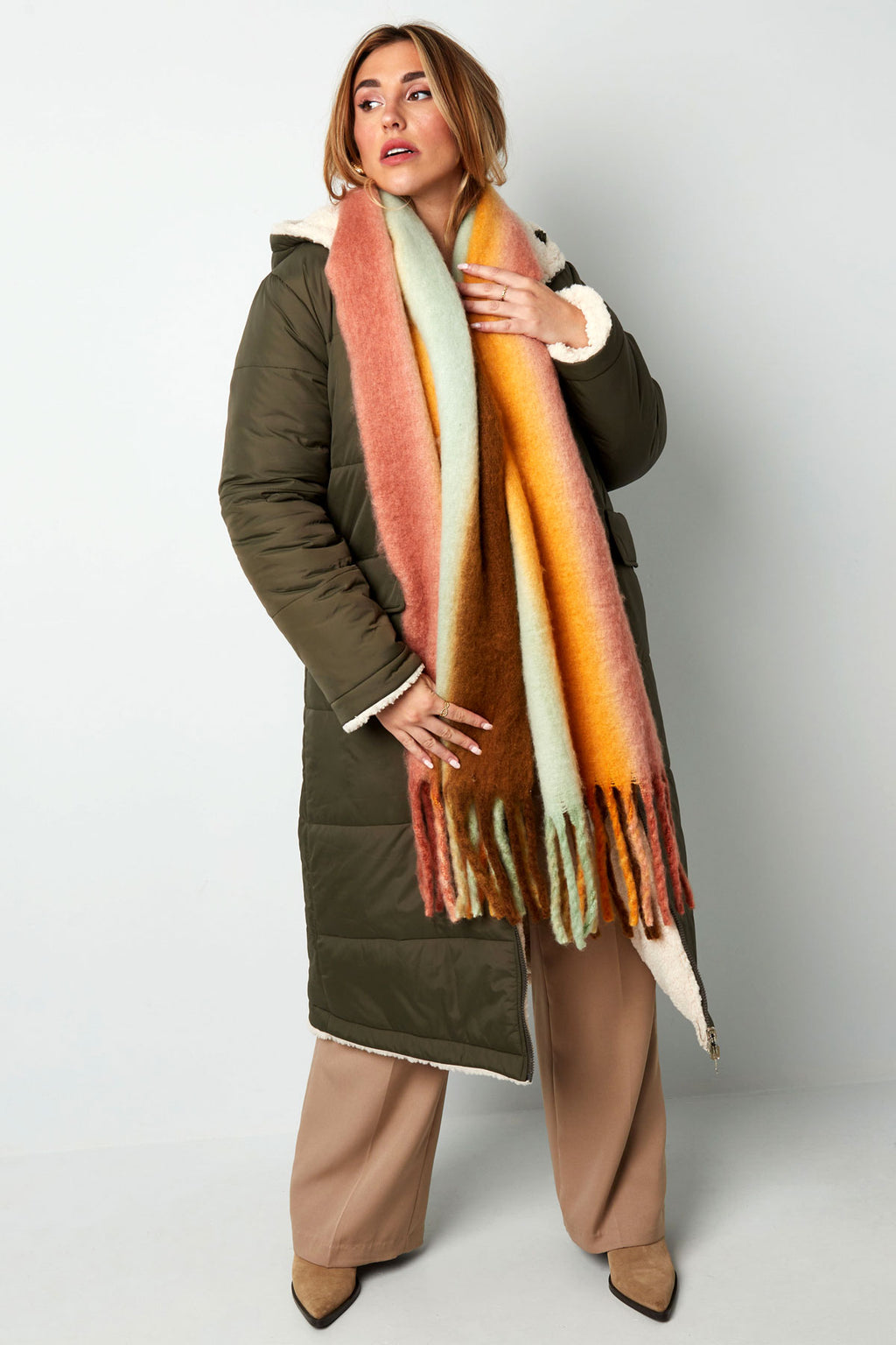 Winterschal Ombre-Farben grau