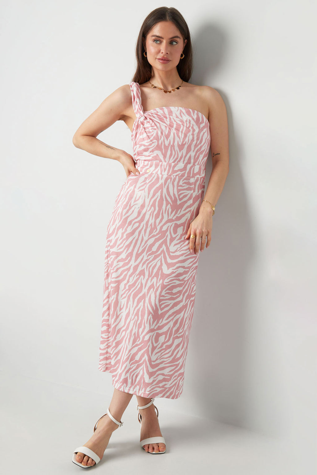 One-Shoulder-Zebrakleid