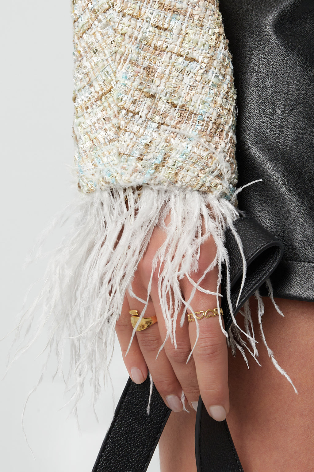 Weiche Daunenjacke mit Schleifen