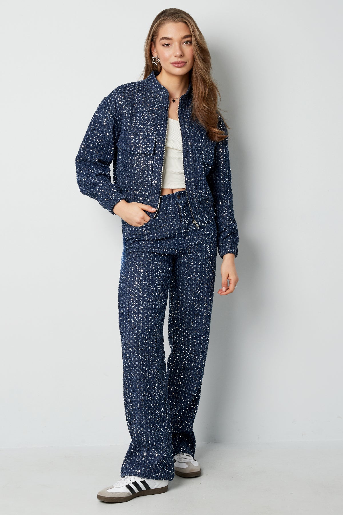Jeansjacke mit Pailletten