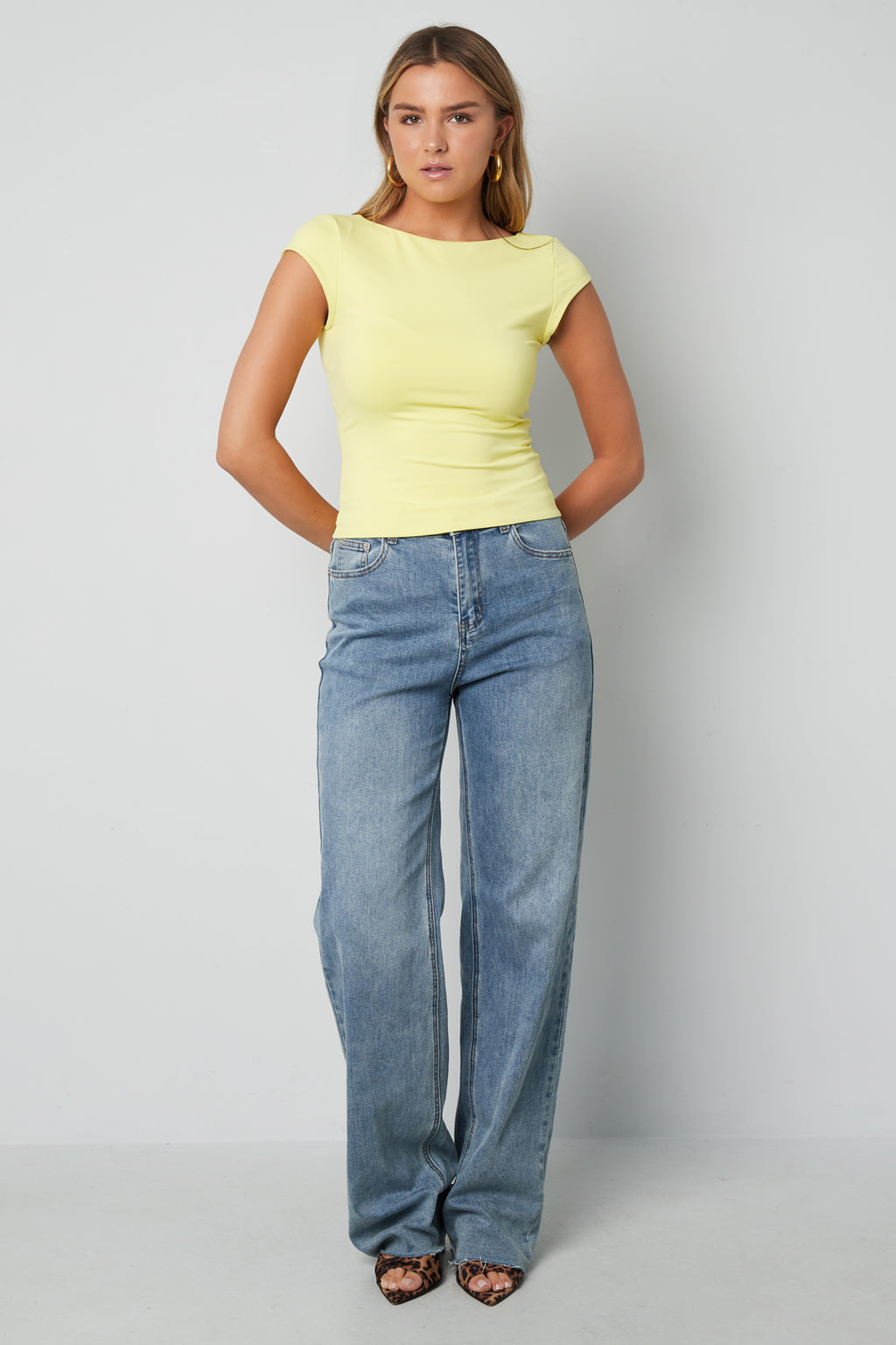 Rückenfreier Body Basic