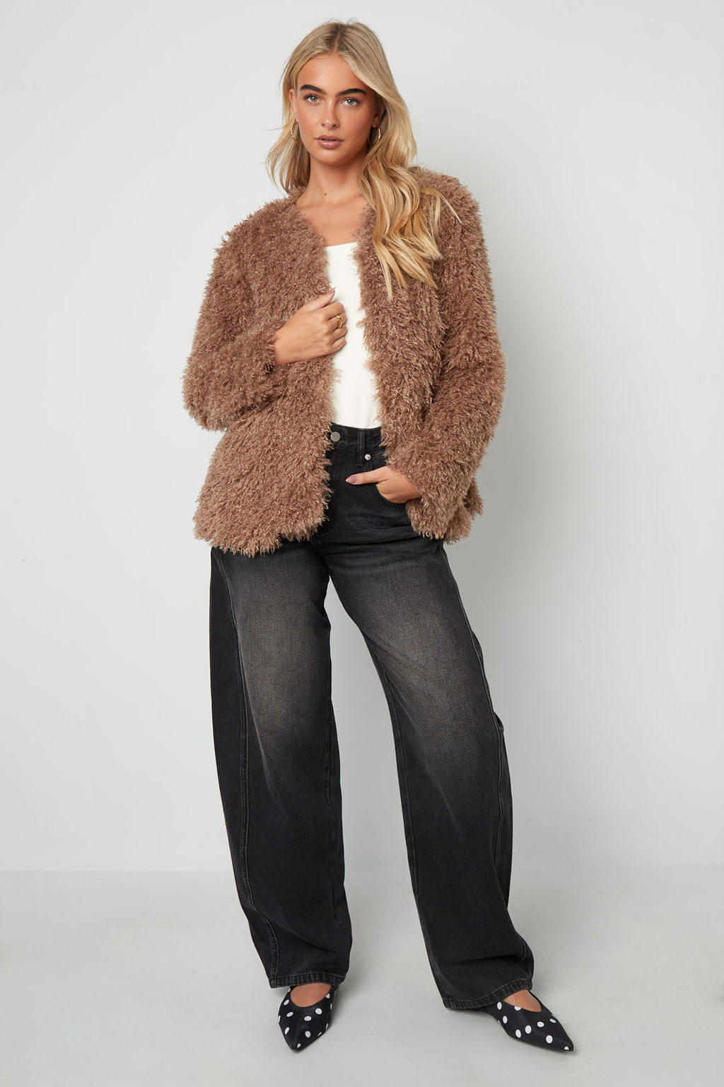 Weicher, flauschiger Mantel