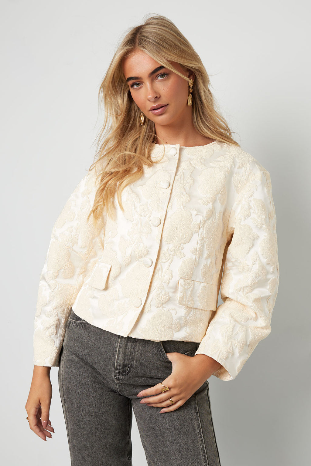 Jacquard-Jacke mit Ballonärmeln